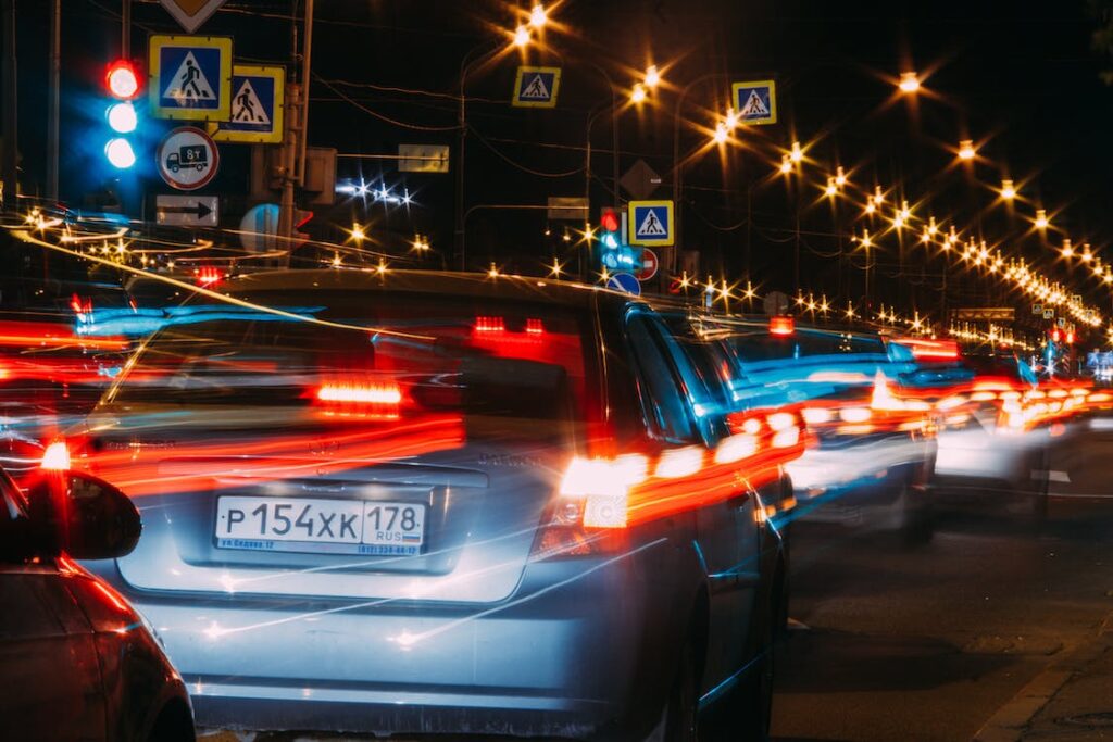 Fear of Driving at Night: How to Overcome it